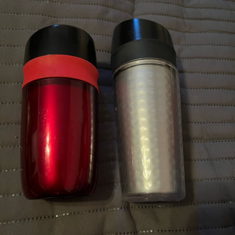 2 Keurig Mugs